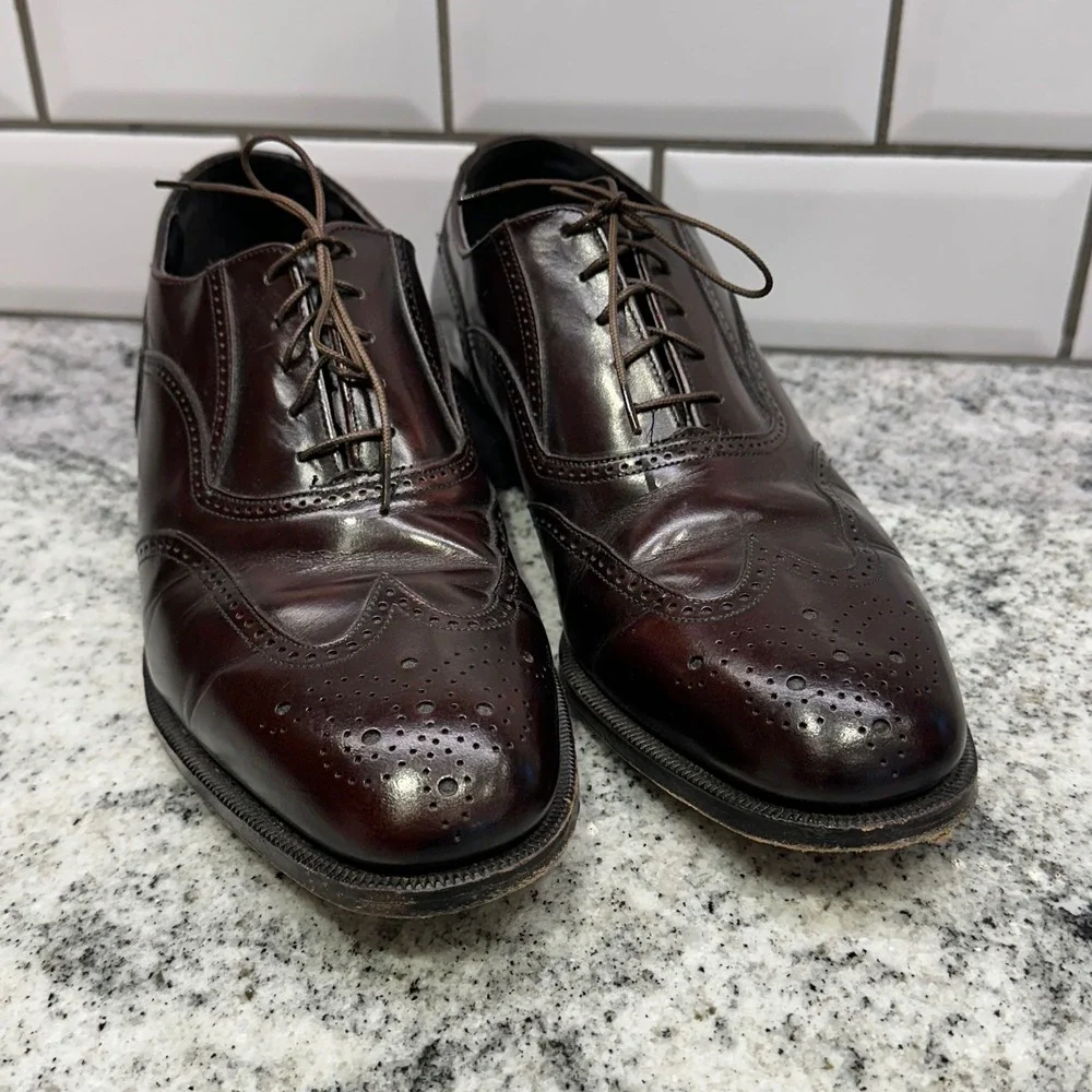 Florsheim Mens 8 D Wingtip‎ Oxford Burgundy Leather Brogue Dress Shoes Classic